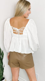 simply spring top | white