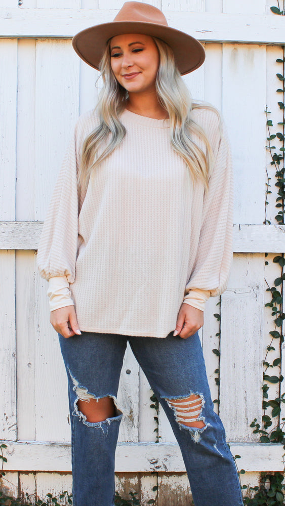 round neck waffle knit with thumbholes in oatmeal