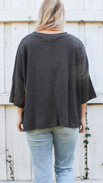 ribbed 3/4 sleeve top in charcoal