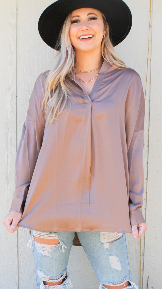 long sleeve collared blouse in mocha