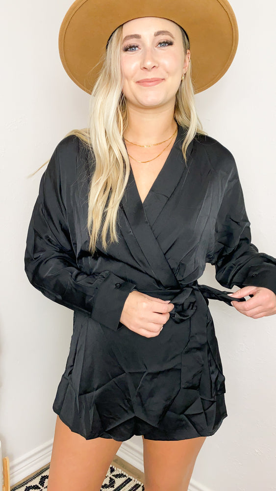 night out in New York romper | black