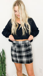 trendy babe plaid skirt | black & white
